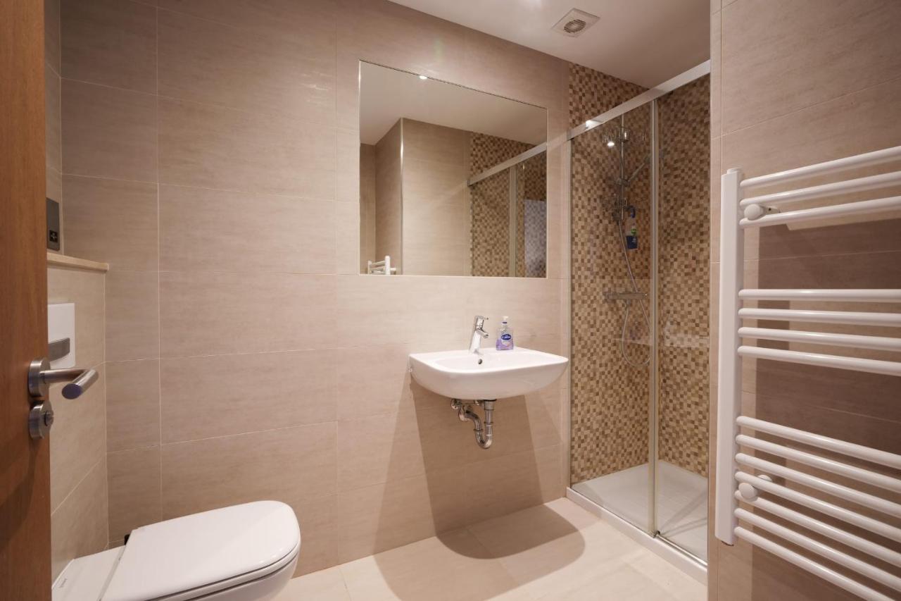 Westone Suite710-Hosted By Sweetstay Gibraltar Zewnętrze zdjęcie